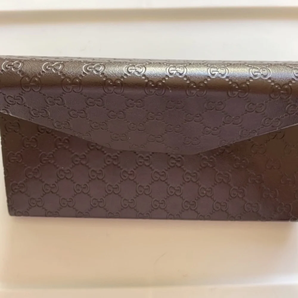 Gucci Black Embossed Glasses Case. UNISEX